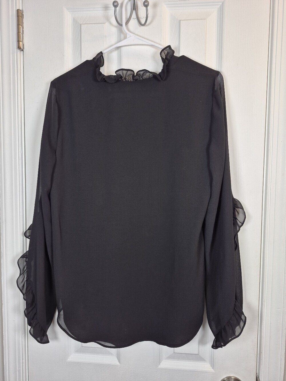 Calvin Klein Black Ruffle V-Neck Chiffon Blouse Size M - Picture 2 of 6